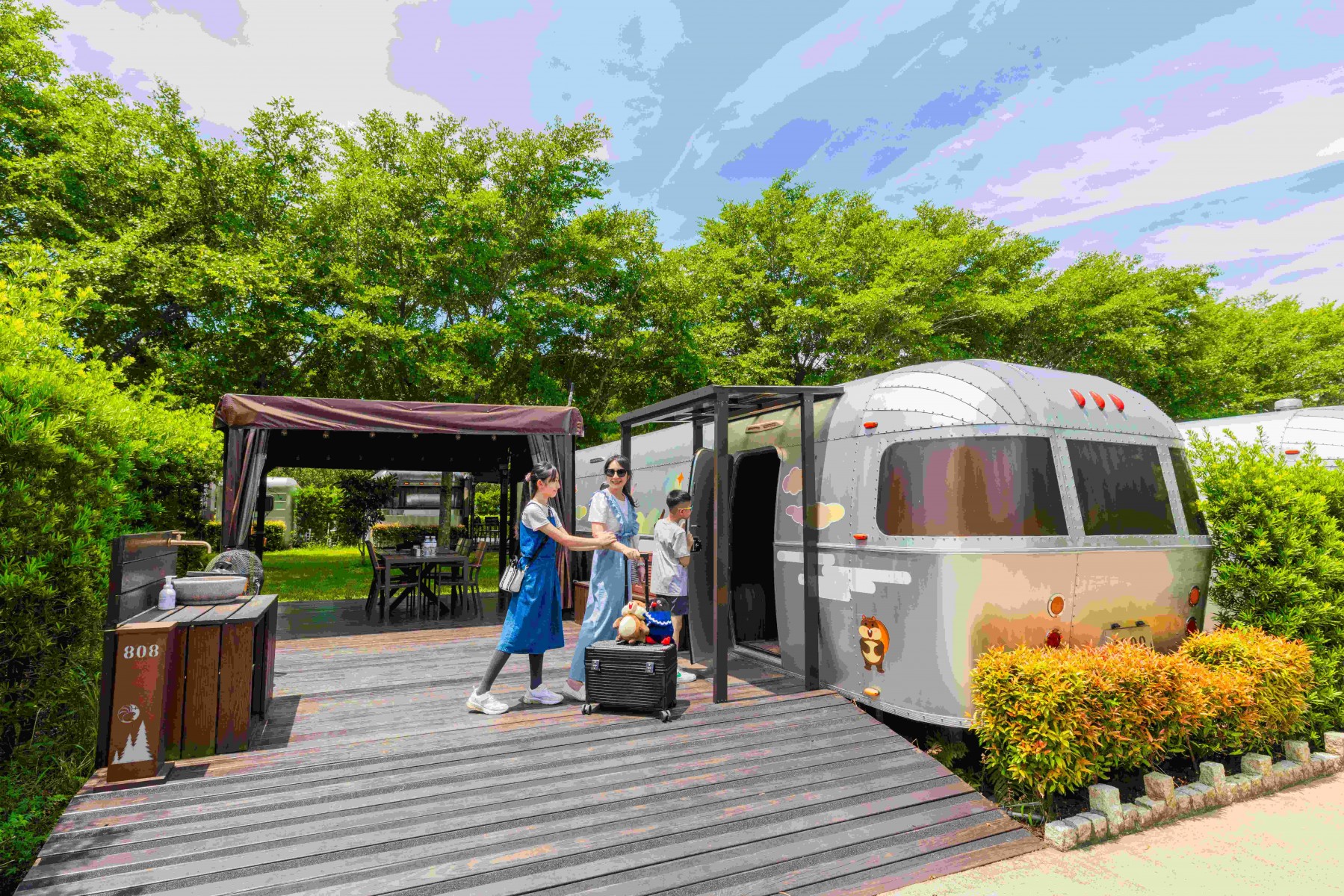 圖5 天成逸旅-朋趣豪華露營「雲號平日雙人體驗券」